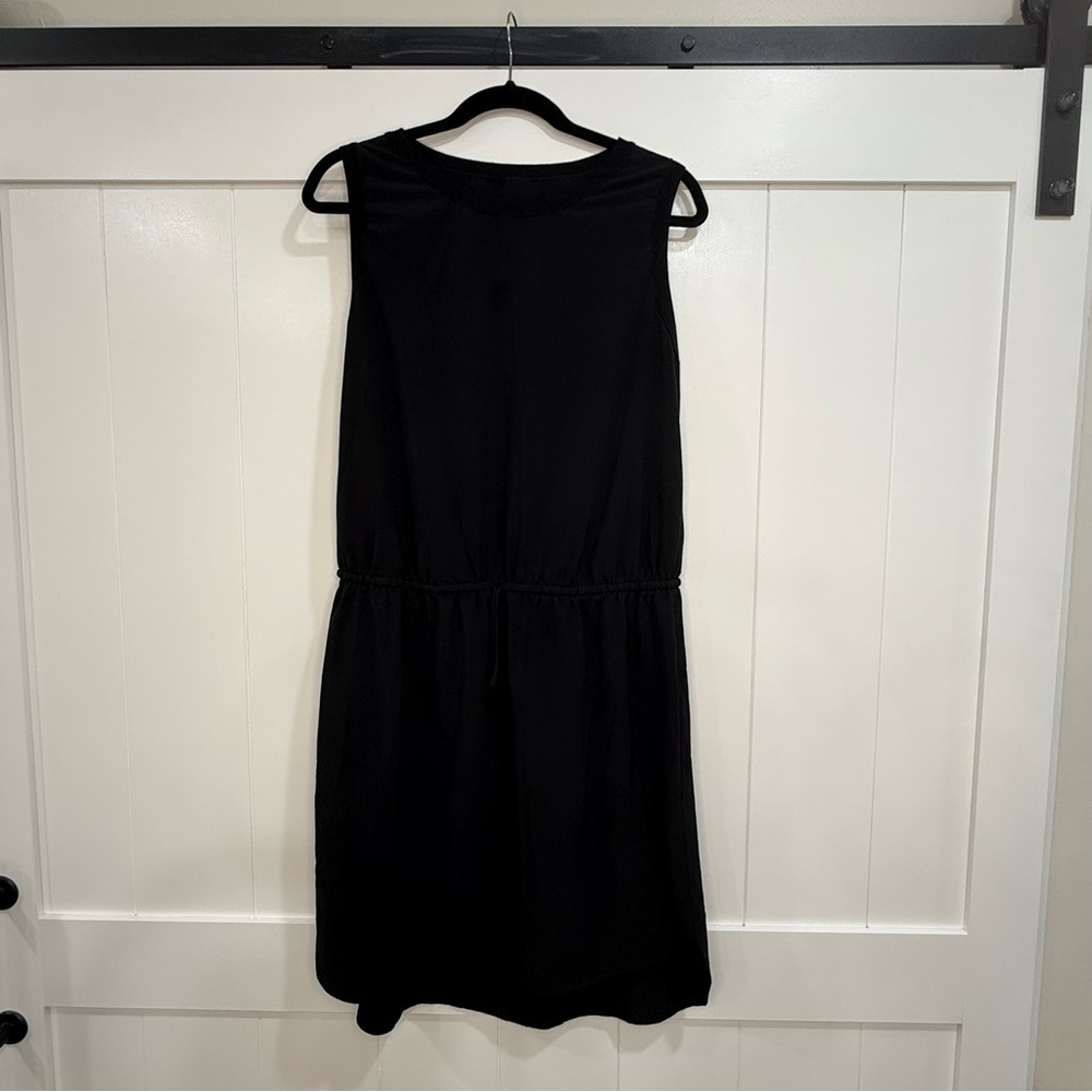 Athleta Elegant Black Sleeveless Dress